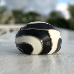 Vintage B & W Enamel Statement Ring Size 5.5